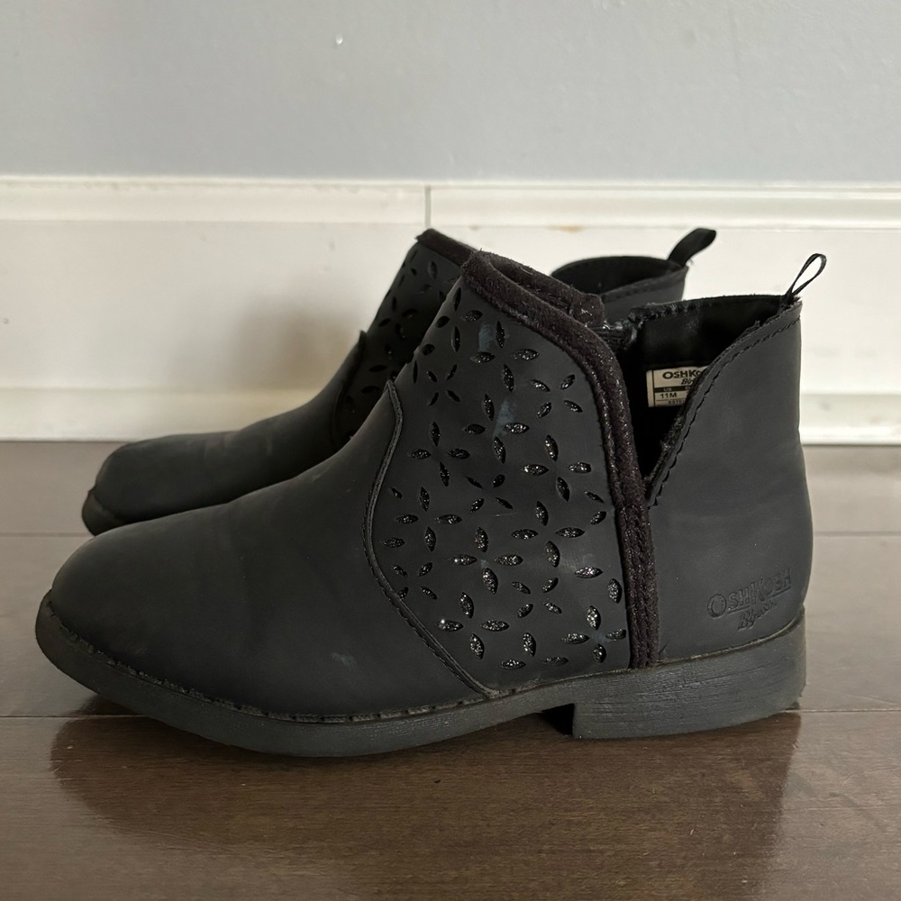 Oshkosh Bigosh Black Zip Up Toddler Girl Booties With Glitter Star Detail Sz 11